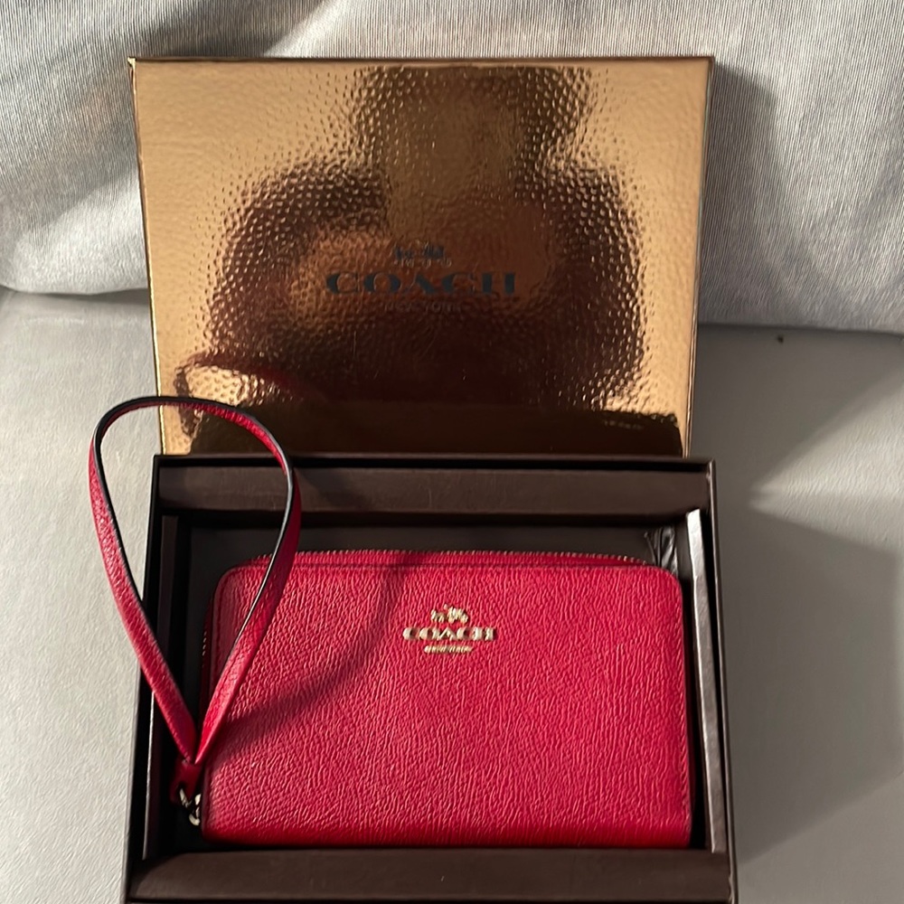 NWT Coach wristlet red with box